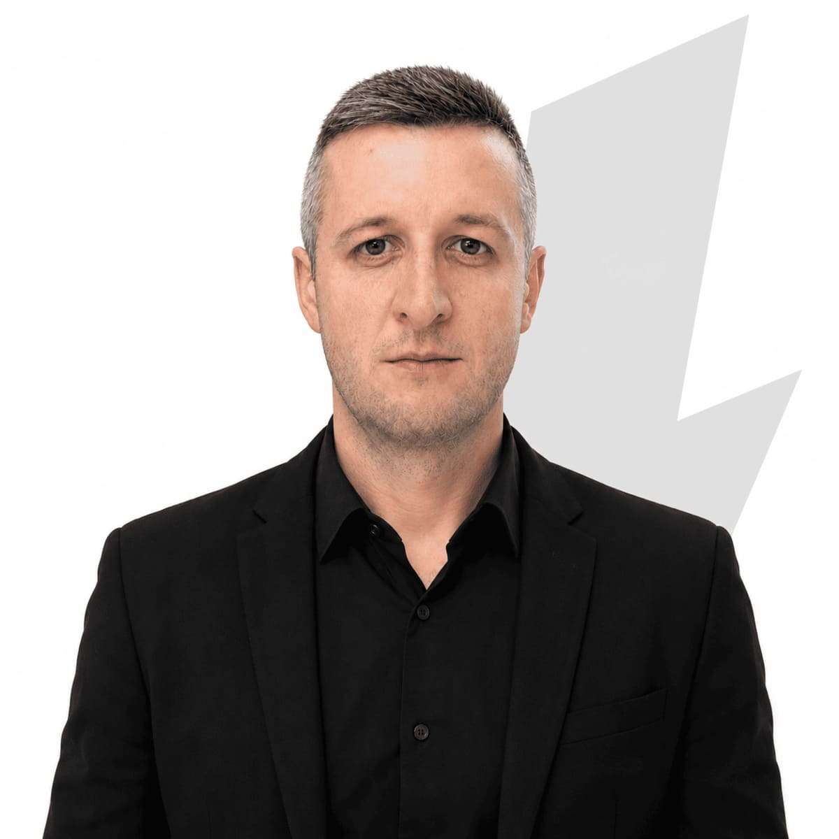 Владимир Хомутецкий